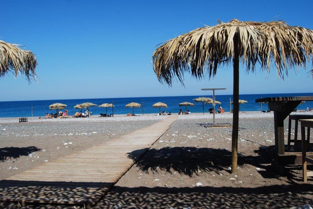 Cristelia Seafront & Pool Villa Lachaniá Buitenkant foto