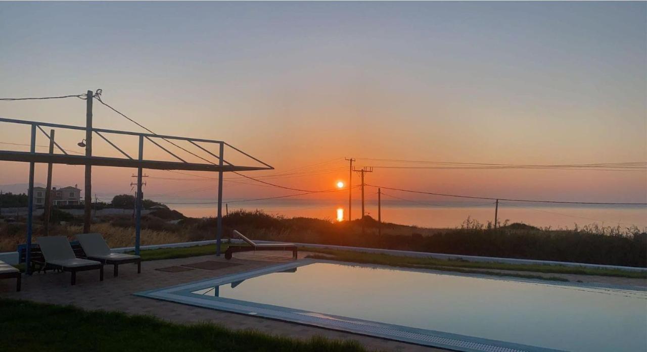 Cristelia Seafront & Pool Villa Lachaniá Buitenkant foto