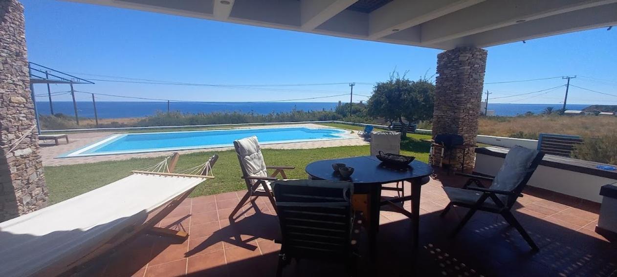 Cristelia Seafront & Pool Villa Lachaniá Buitenkant foto